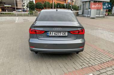 Седан Audi A3 2016 в 