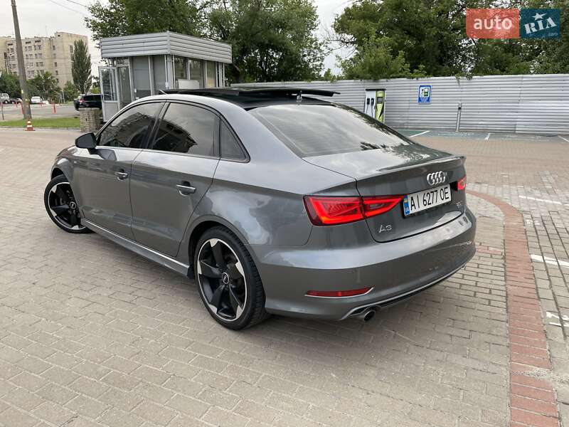 Седан Audi A3 2016 в 