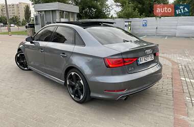 Седан Audi A3 2016 в 