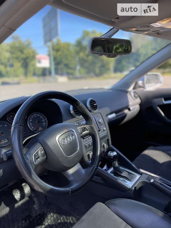 Хэтчбек Audi A3 2012 в Ровно