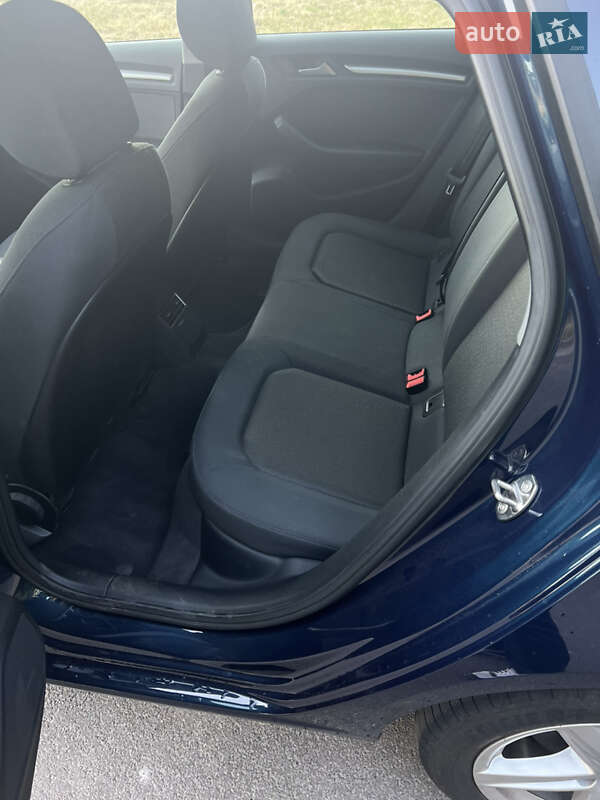Хетчбек Audi A3 2019 в Вінниці