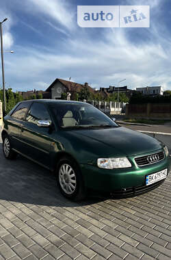 Хэтчбек Audi A3 1998 в Ровно