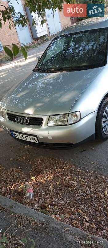 Хетчбек Audi A3 2000 в Лубнах