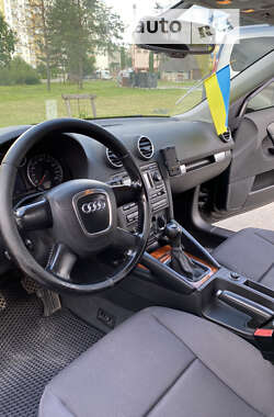 Хэтчбек Audi A3 2007 в 