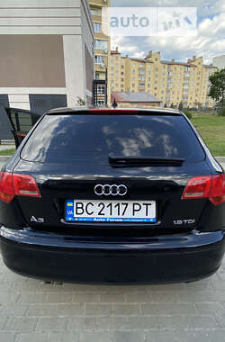 Хэтчбек Audi A3 2007 в 