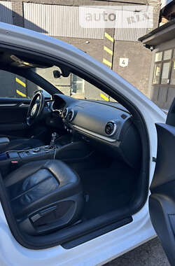 Седан Audi A3 2015 в 