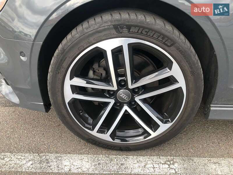 Кабриолет Audi A3 2017 в Киеве