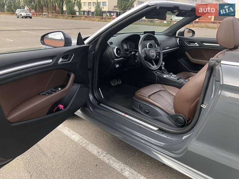Кабриолет Audi A3 2017 в Киеве