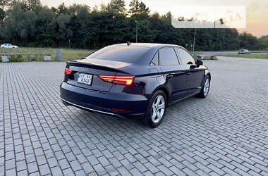 Седан Audi A3 2017 в 