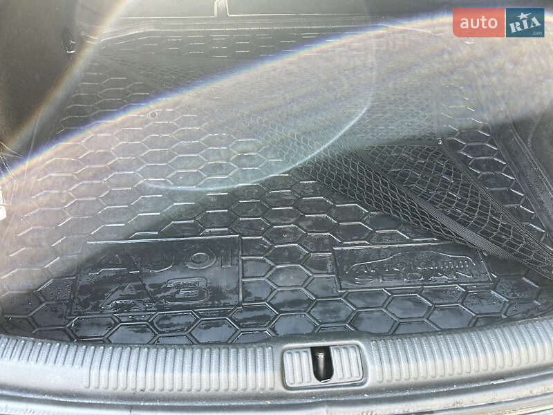 Седан Audi A3 2015 в Запорожье