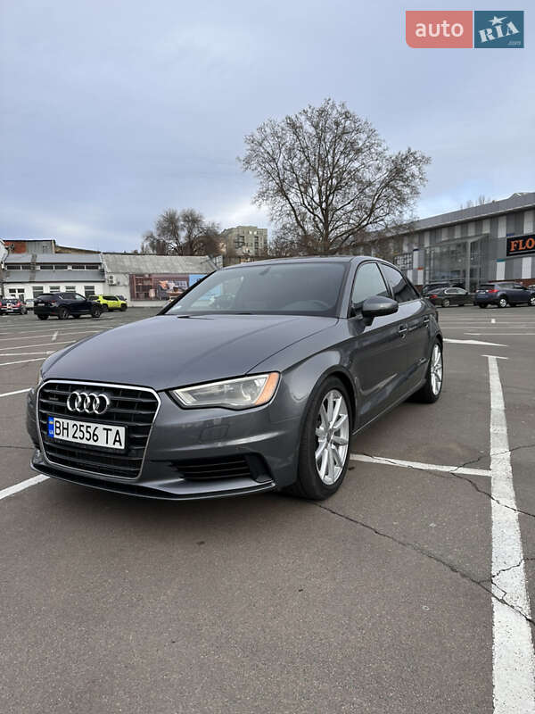 Седан Audi A3 2016 в Одессе