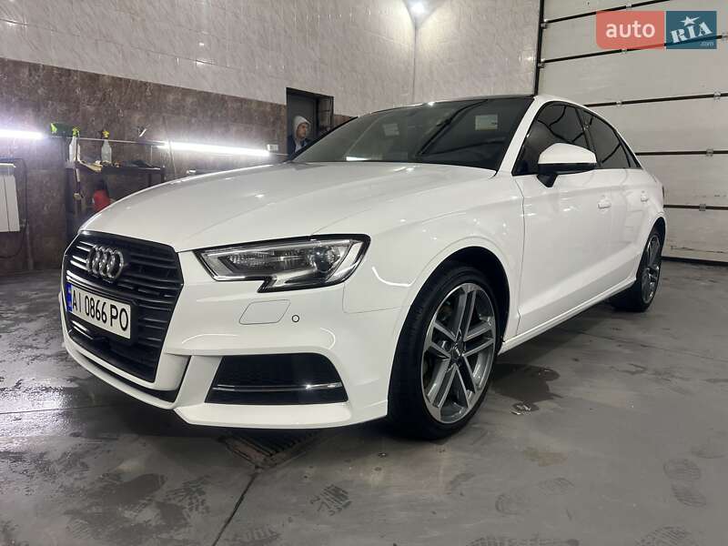 Седан Audi A3 2020 в Києві
