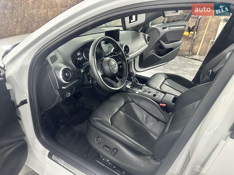 Седан Audi A3 2020 в Києві