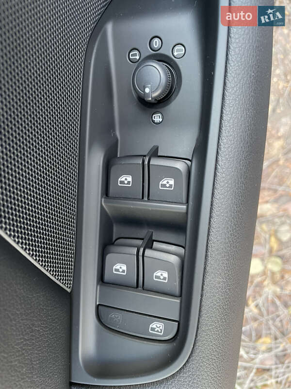 Хэтчбек Audi A3 2017 в Черкассах