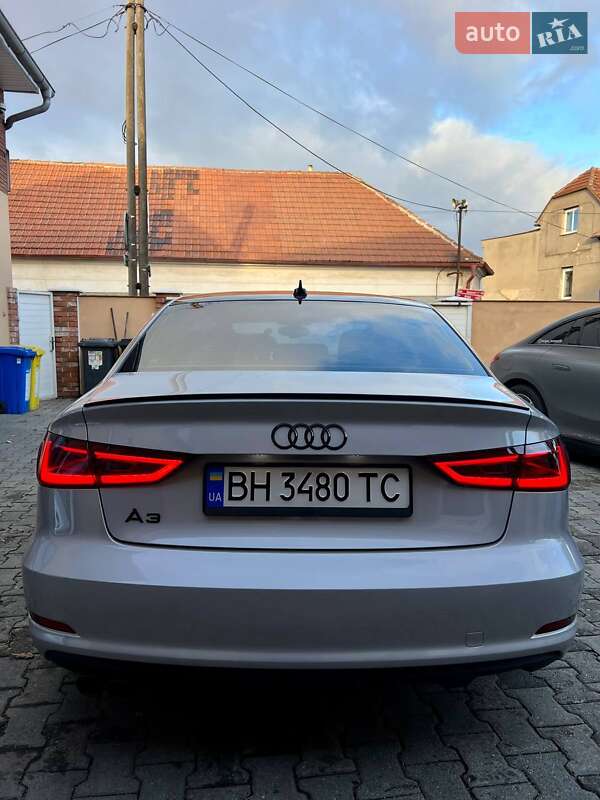 Седан Audi A3 2014 в Одессе