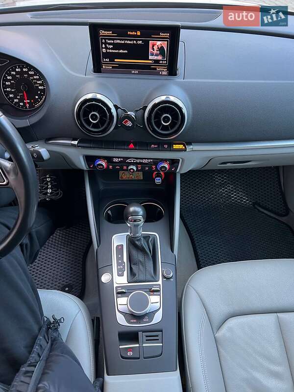 Седан Audi A3 2014 в Одессе