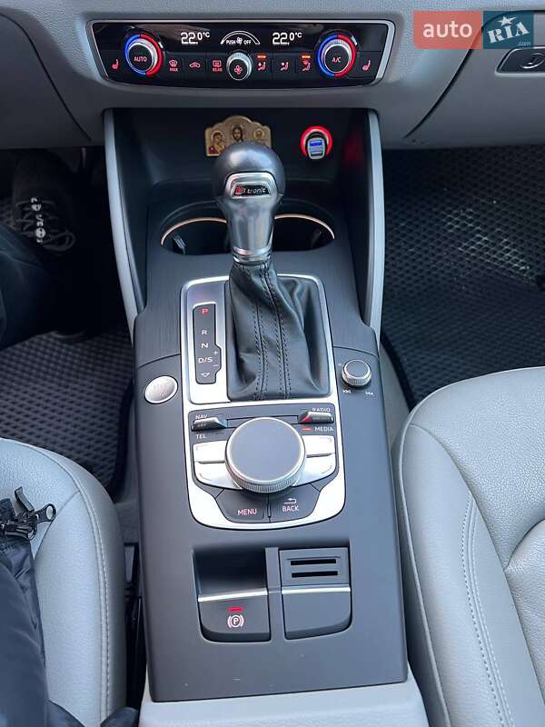 Седан Audi A3 2014 в Одессе