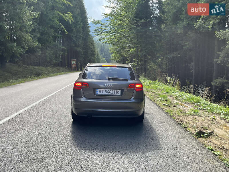Хетчбек Audi A3 2012 в Долині