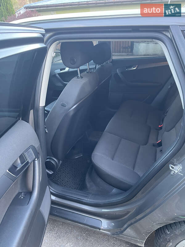 Хетчбек Audi A3 2012 в Долині