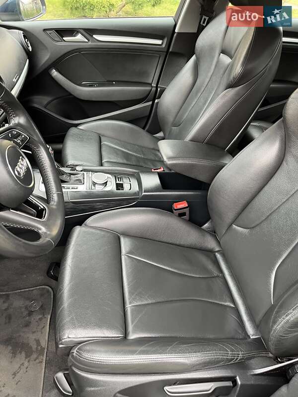Седан Audi A3 2017 в Судовой Вишне