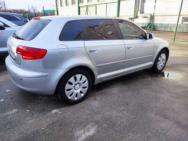 Хэтчбек Audi A3 2007 в Киеве