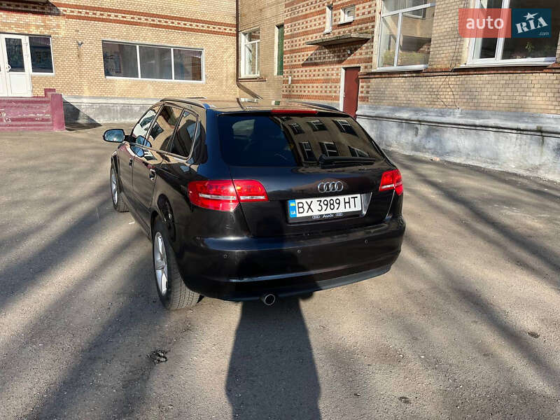 Хэтчбек Audi A3 2012 в Хмельницком