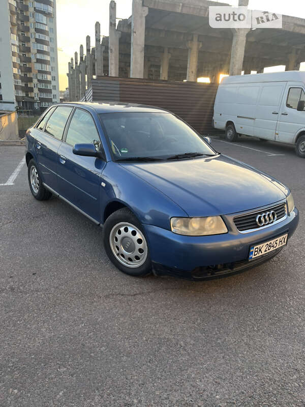 Хетчбек Audi A3 2001 в Рівному