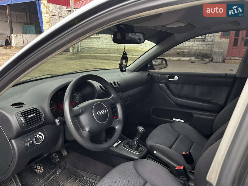 Хэтчбек Audi A3 2002 в Балте
