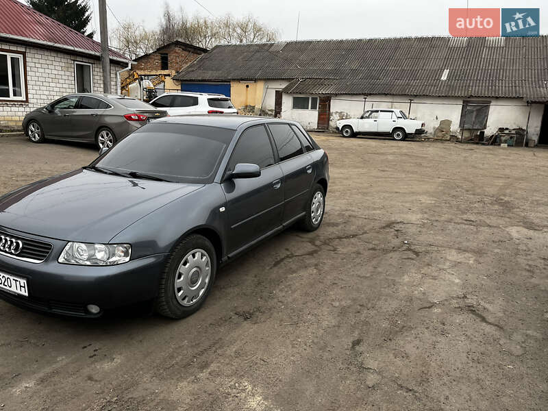 Хэтчбек Audi A3 2002 в Балте