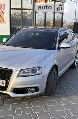 Хэтчбек Audi A3 2010 в Днепре