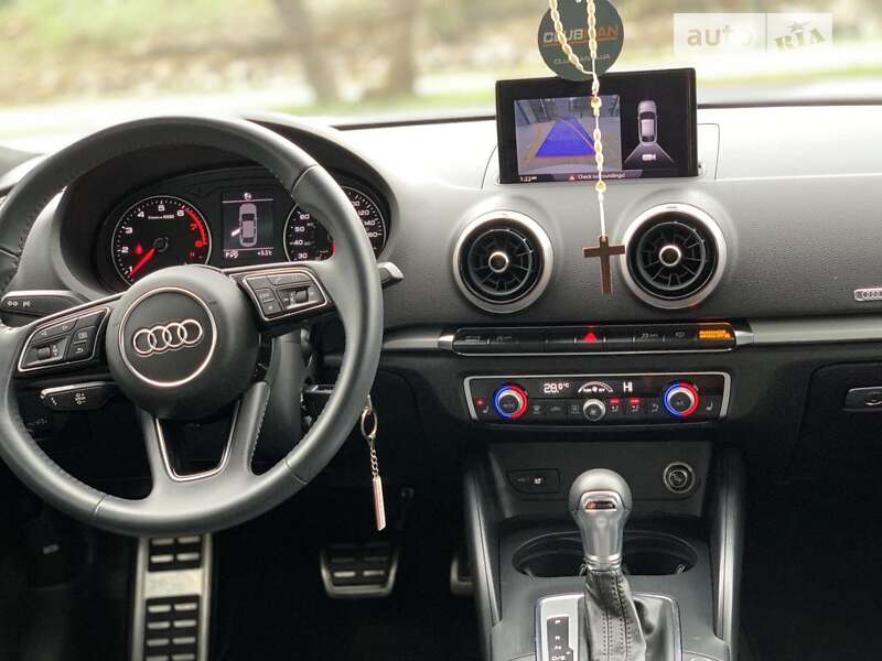 Седан Audi A3 2019 в Сваляве Седан Audi A3 2019 в Сваляве