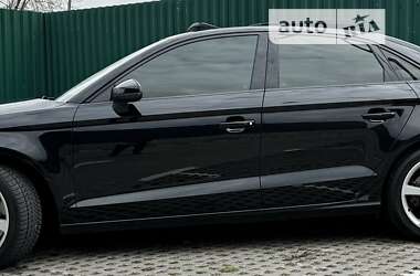 Седан Audi A3 2014 в Киеве