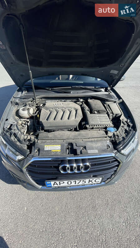 Седан Audi A3 2016 в Запорожье