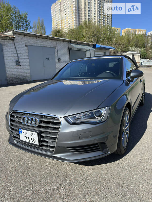 Кабриолет Audi A3 2016 в Киеве