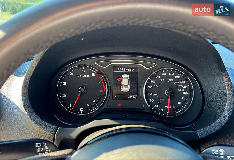 Седан Audi A3 2014 в Киеве
