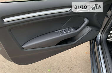 Кабриолет Audi A3 2017 в 