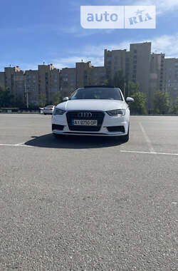 Седан Audi A3 2015 в Киеве