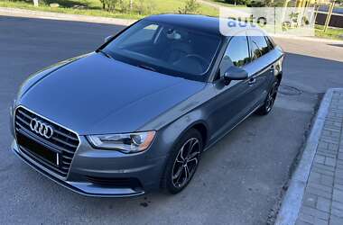 Седан Audi A3 2014 в Кременчуге