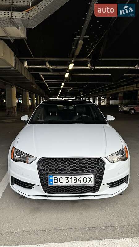 Седан Audi A3 2016 в Львове