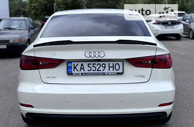 Седан Audi A3 2014 в Дніпрі