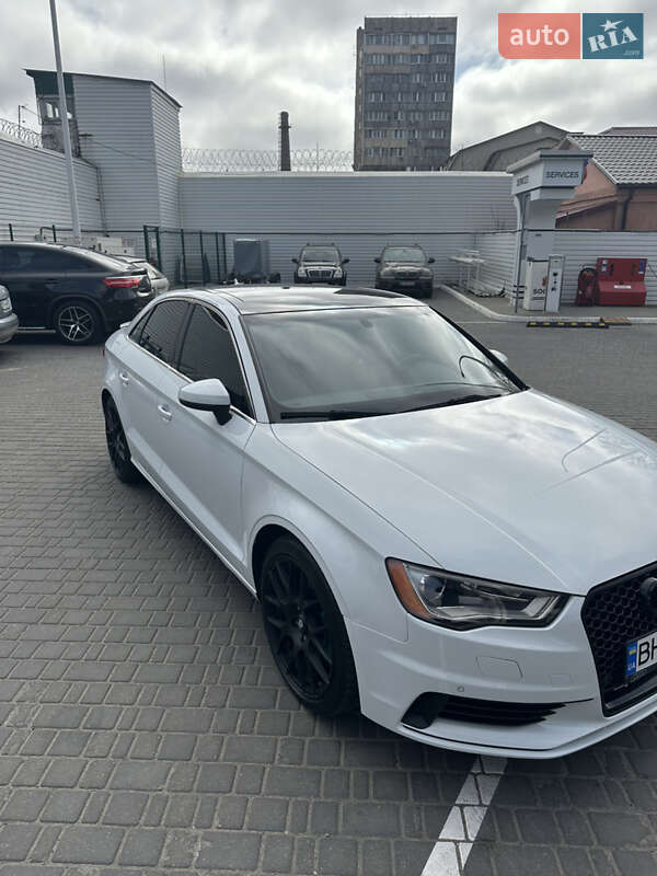 Седан Audi A3 2014 в Одессе