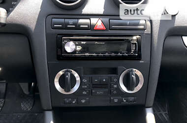 Хетчбек Audi A3 2005 в 