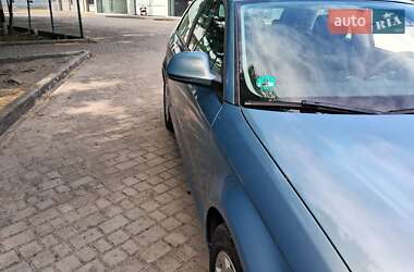 Хэтчбек Audi A3 2010 в 