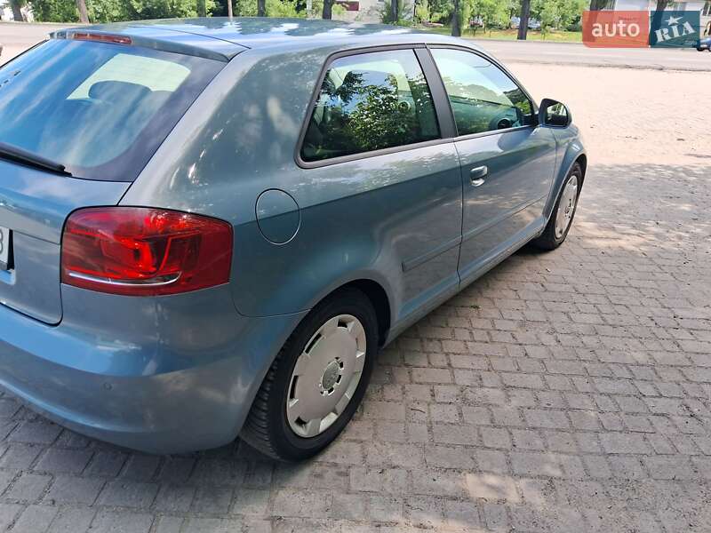 Хетчбек Audi A3 2010 в Павлограді