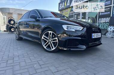 Седан Audi A3 2016 в Кривому Розі