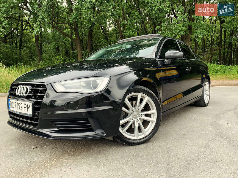 Седан Audi A3 2014 в Львове