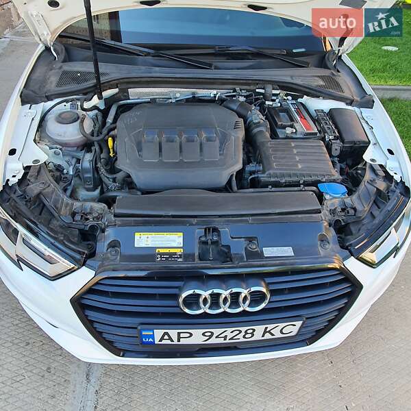 Седан Audi A3 2020 в Запорожье
