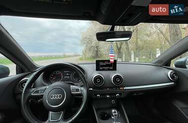 Седан Audi A3 2016 в Львове