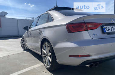 Седан Audi A3 2015 в Киеве