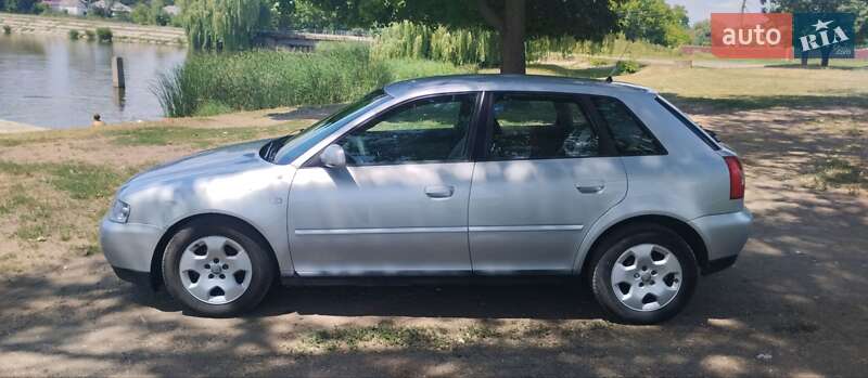 Хетчбек Audi A3 2001 в Добровеличківці